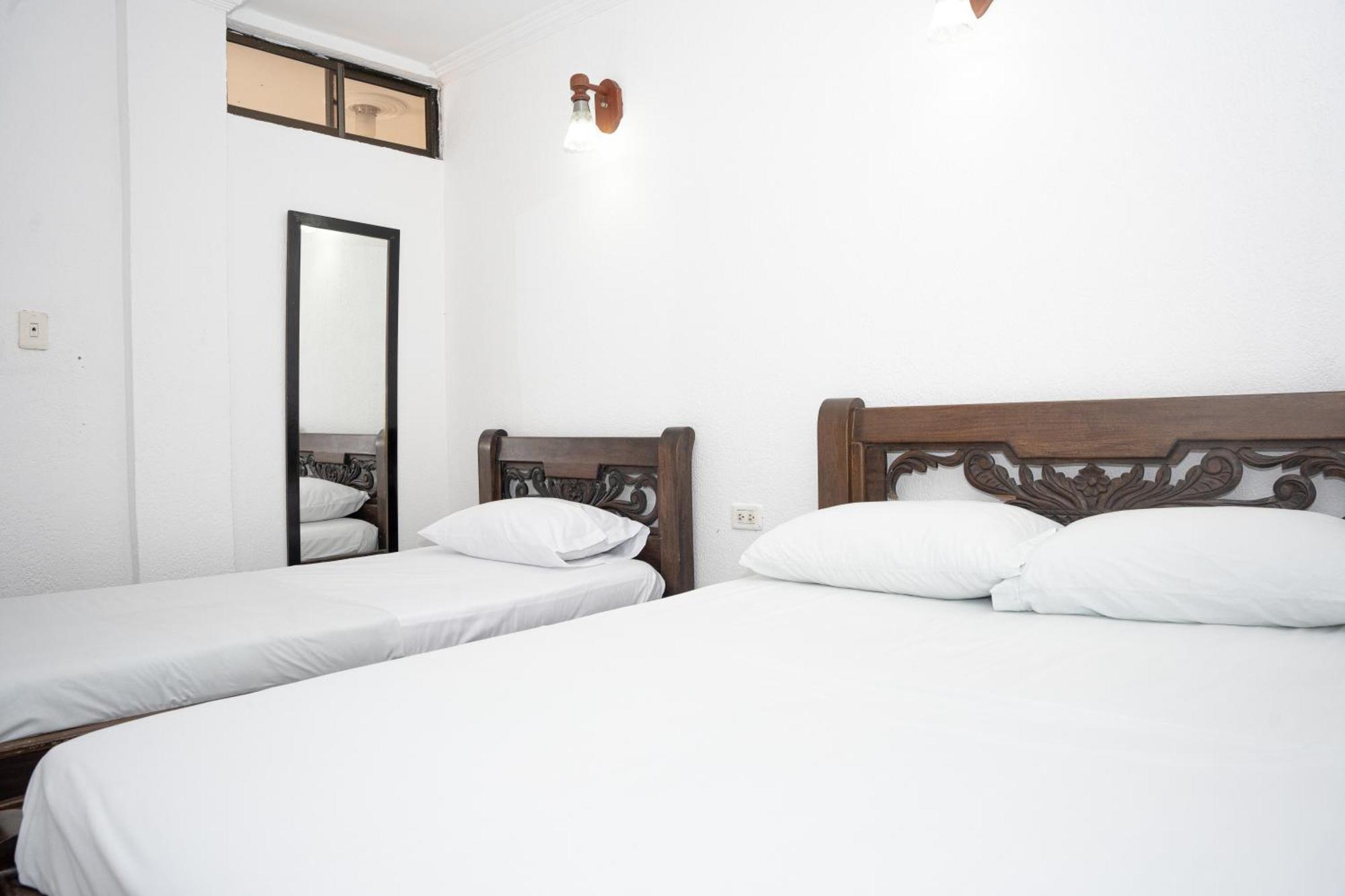 Hotel Med Cartagena Esterno foto