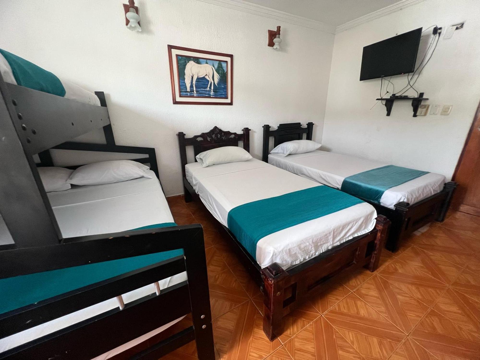Hotel Med Cartagena Esterno foto