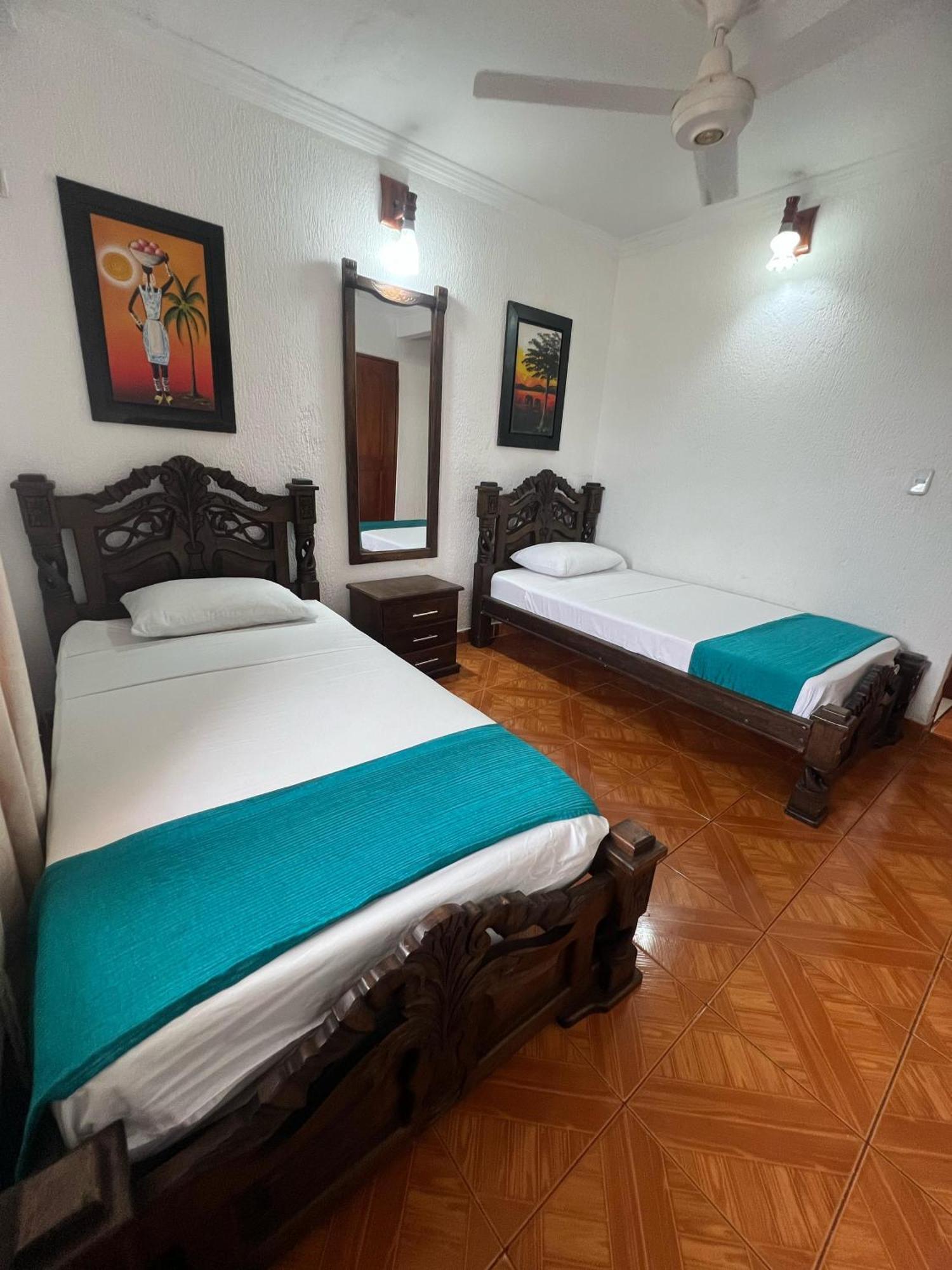Hotel Med Cartagena Esterno foto