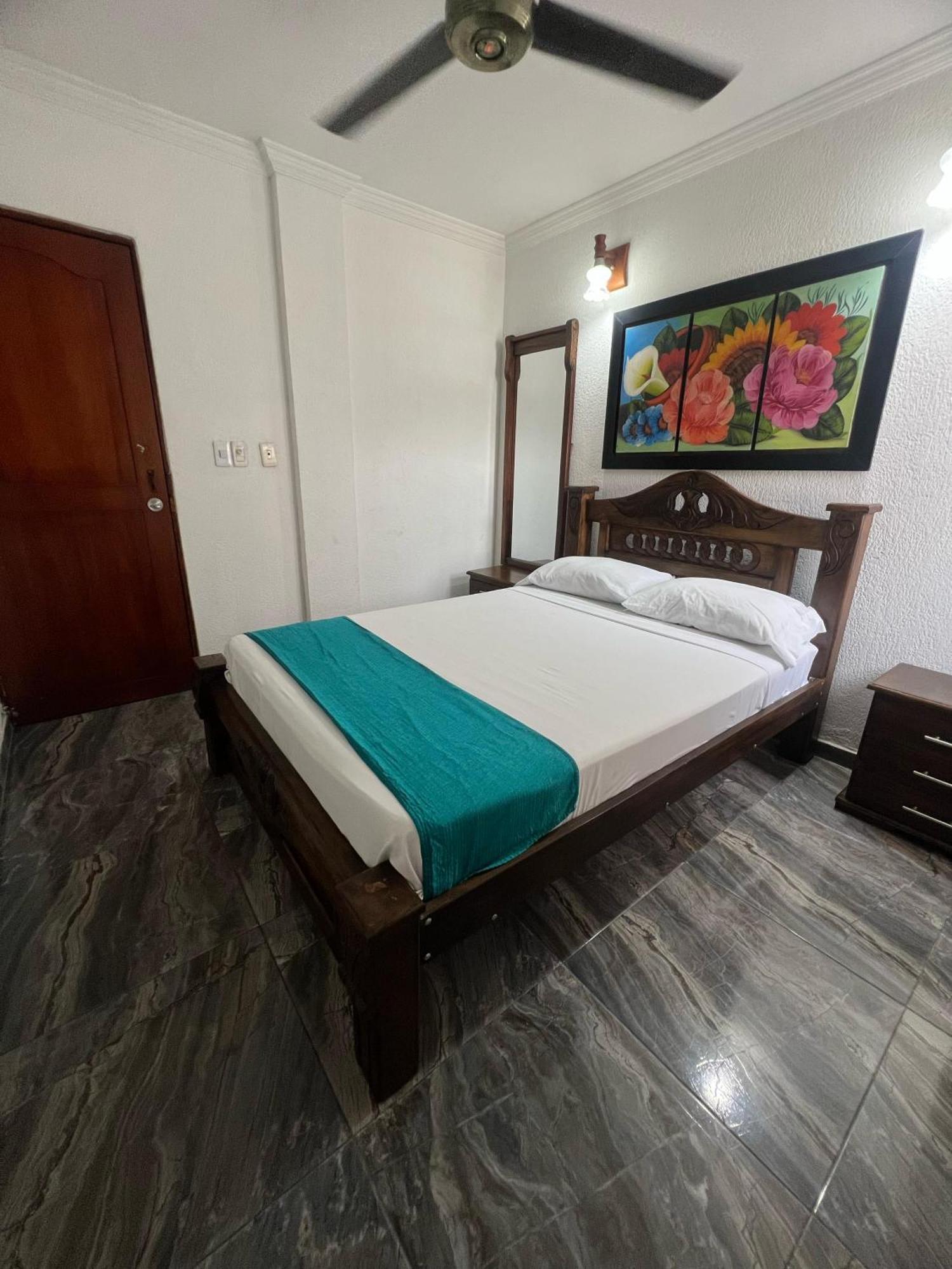 Hotel Med Cartagena Esterno foto